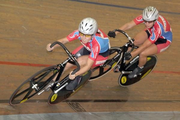 Kate Wilson leads out Dana Feiss in the qualifying round of the Women's Team Sprint.