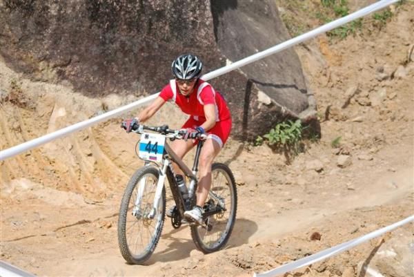 Sherly Diaz (Venezuela) in the women's 50+ race