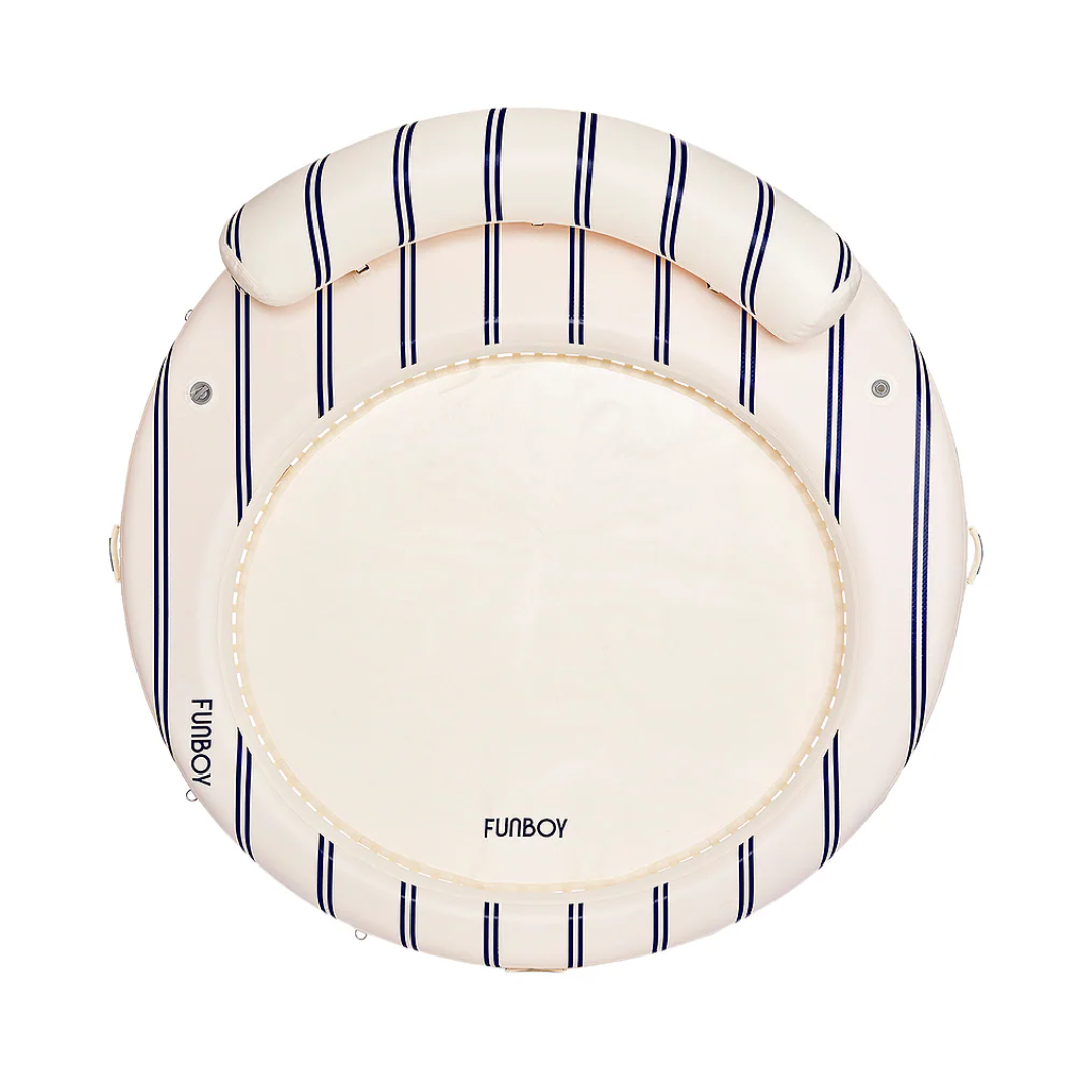 Premium Leisure Island With Mesh Center