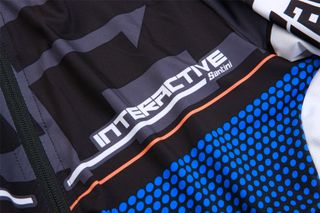 Santini Interactive 30 jersey front