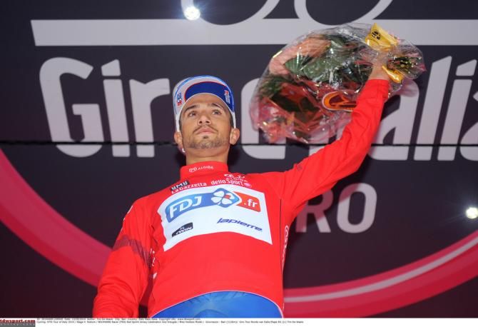 Nacer Bouhanni is the new red jersey holder