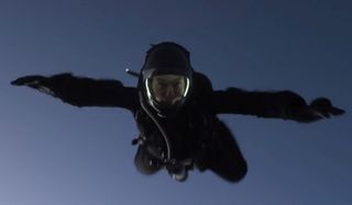 Tom Cruise HALO Jump in Mission Impossible - Fallout