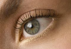 Eyelash Transplant - World News - Marie Claire