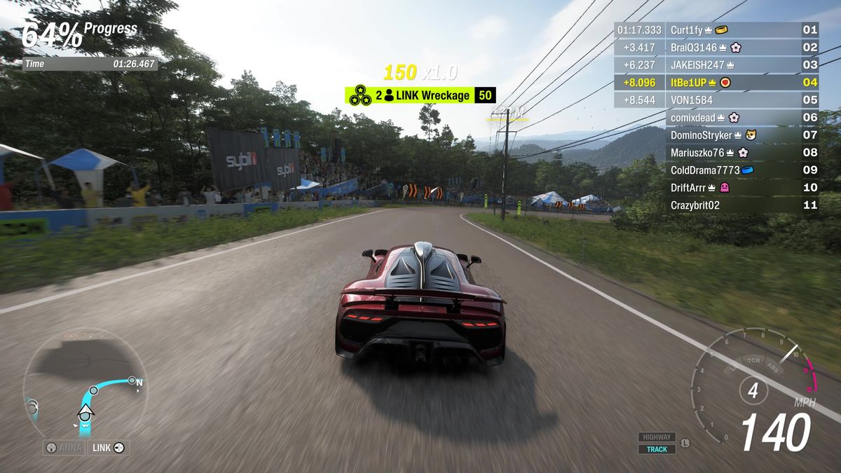 Forza Horizon 6 Link Skills: A player performing a Wreckage Link Skill during a multiplayer race.