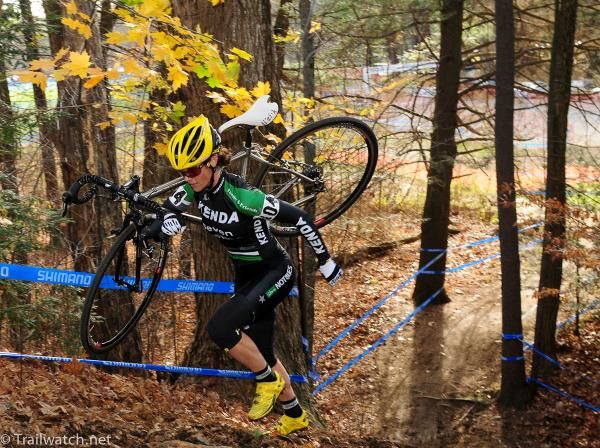 Mary McConneloug (Kenda-Seven-NoTubes) sprinting up the steepest run-up