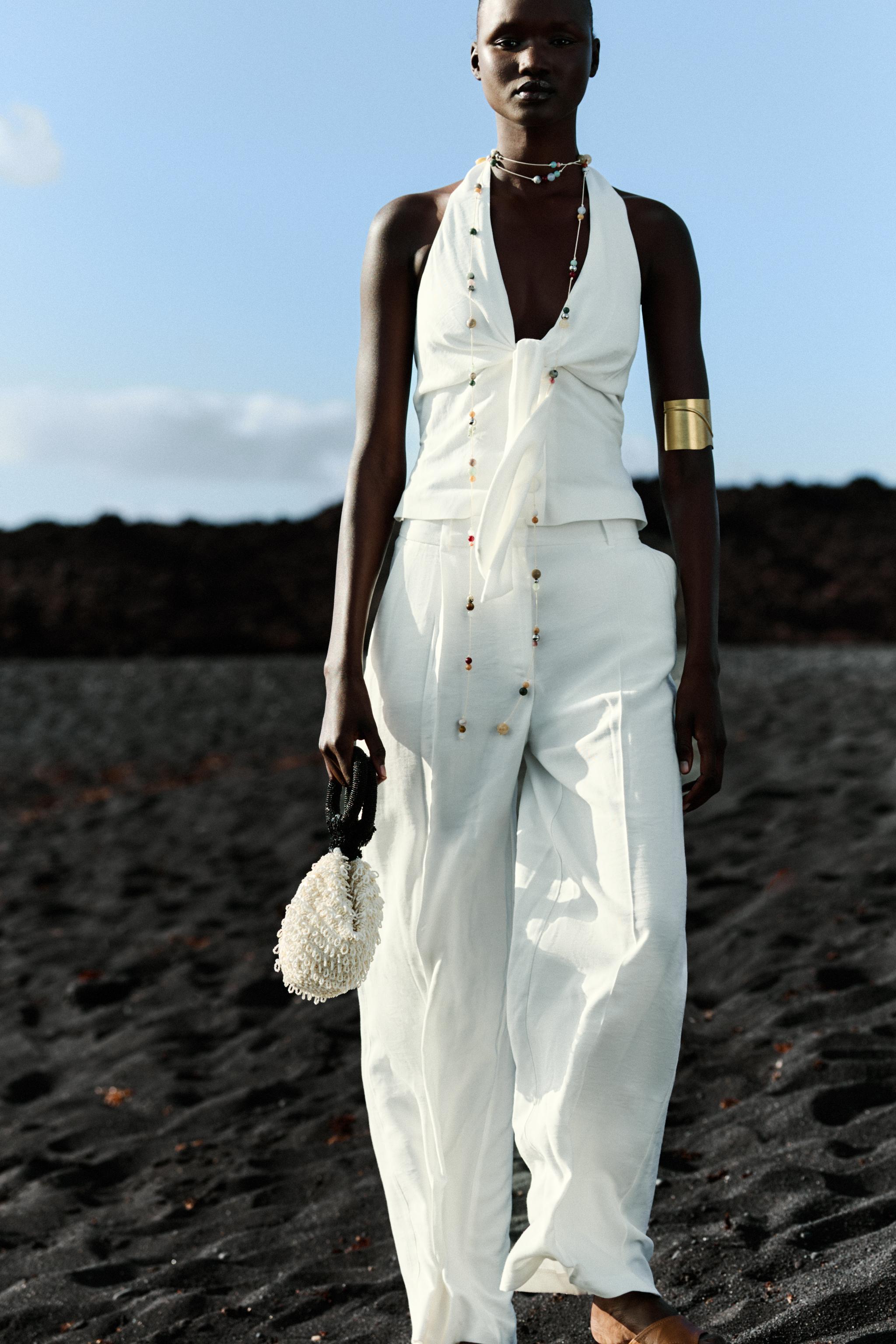 Wide-Leg Trousers With Darts