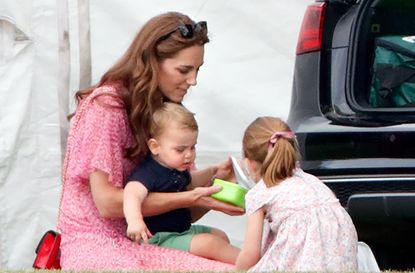 Kate, Prince Louis and Charlotte enjoy a picnic