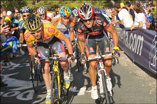 Alejandro Valverde (right) battles Cadel Evans on stage 9 of the 2009 Vuelta a España (Photo: Watson)