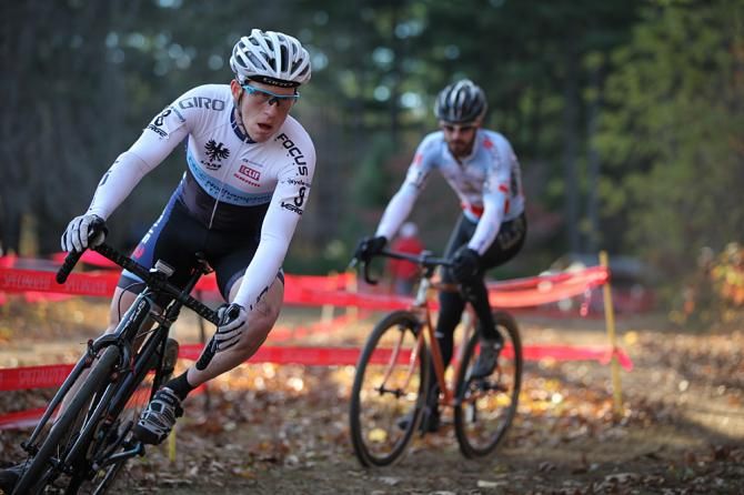 Hyde leads Timmerman in the fading light