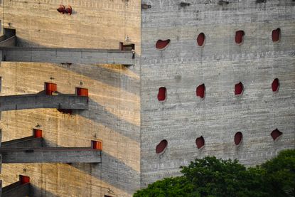 close up of the concrete facade of Lina Bo Bardi's SESC Pomp&eacute;ia