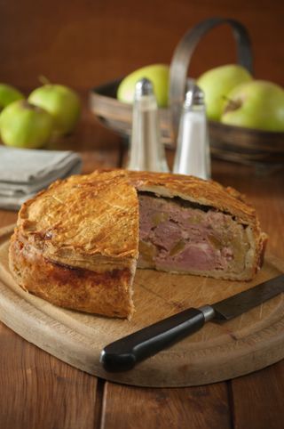 Fidget pie made with gammon and apple