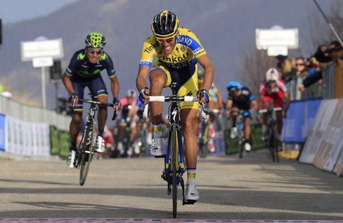 Alberto Contador (Tinkoff - Saxo) kicks for the line
