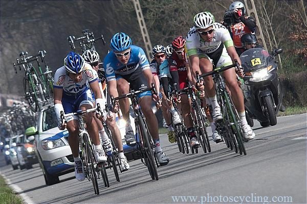 The breakaway works together