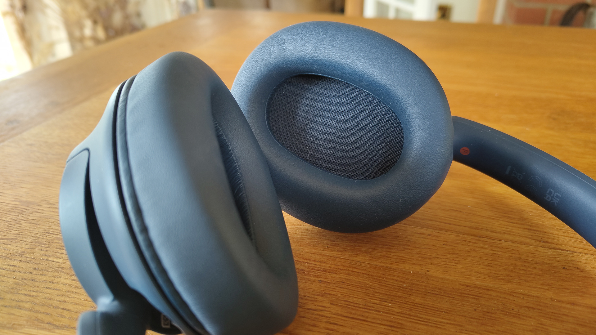 Over-ear headphones: Sony WH-CH720N