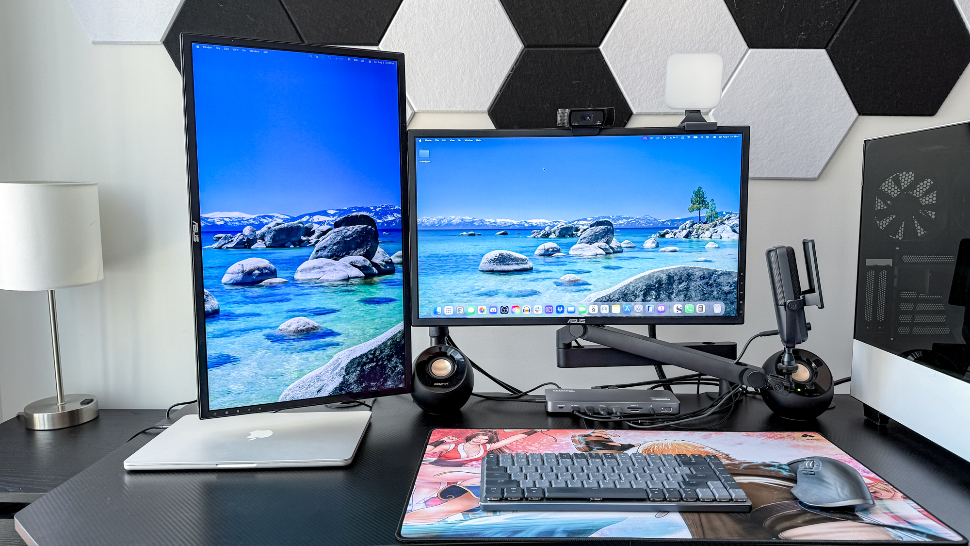 Plugable 14-in-1 docking station