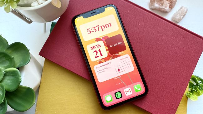 How to make custom iPhone widgets and app icons with iOS 14 | Tom's Guide