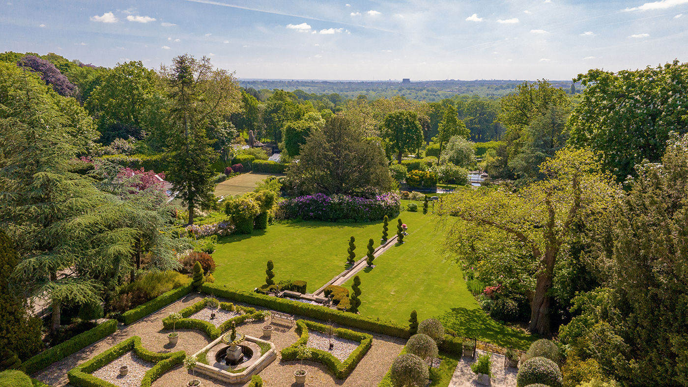 Highwood Lodge Farm Estate15