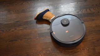 Ecovacs Deebot Ozmo T8 review