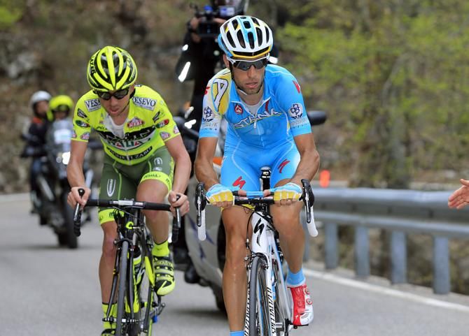 Vincenzo Nibali (Astana) and Mauro Santambrogio (Fantini Vini - Selle Italia)