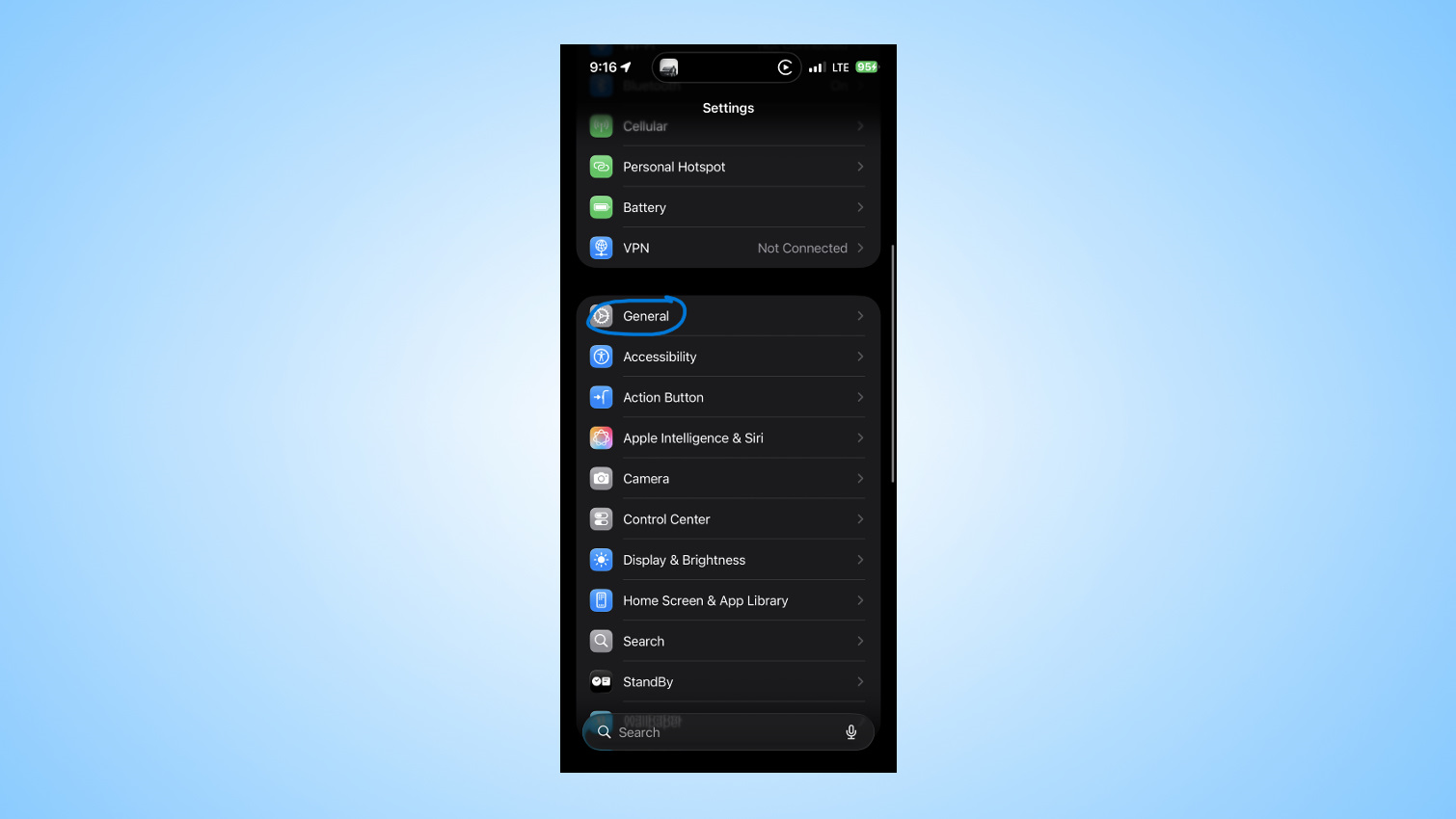 How to rearrange CarPlay apps screenshots.