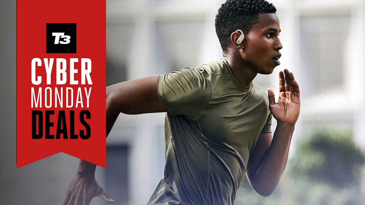 running cyber monday deals