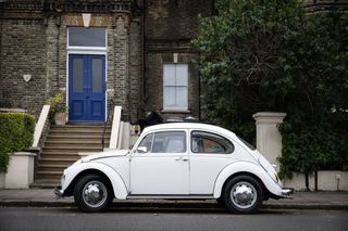 Image of a VW Beetle parked on the street, taken on the Sigma 18-50mm f/2.8 DC DN | C Canon RF