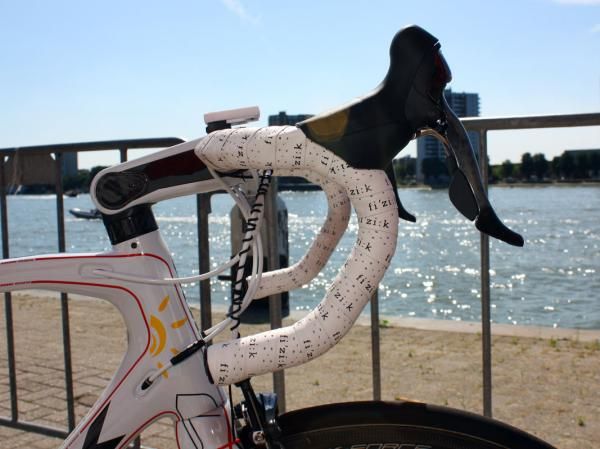 Cofidis riders have their choice of various FSA bar bends.