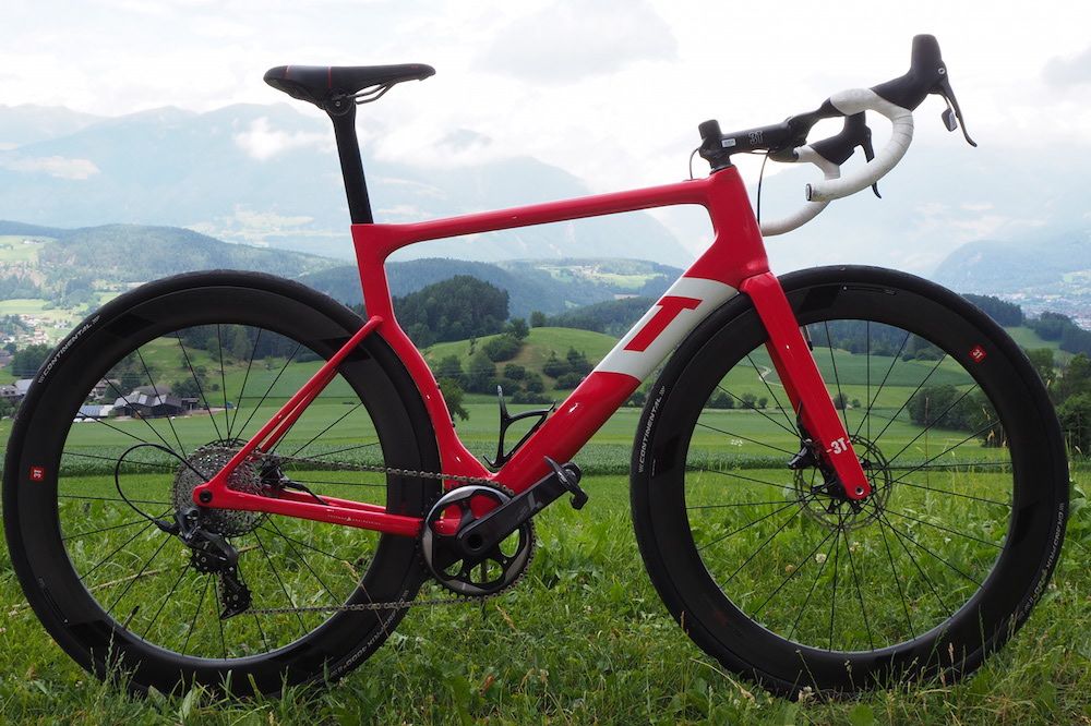 3t Strada aero road bike