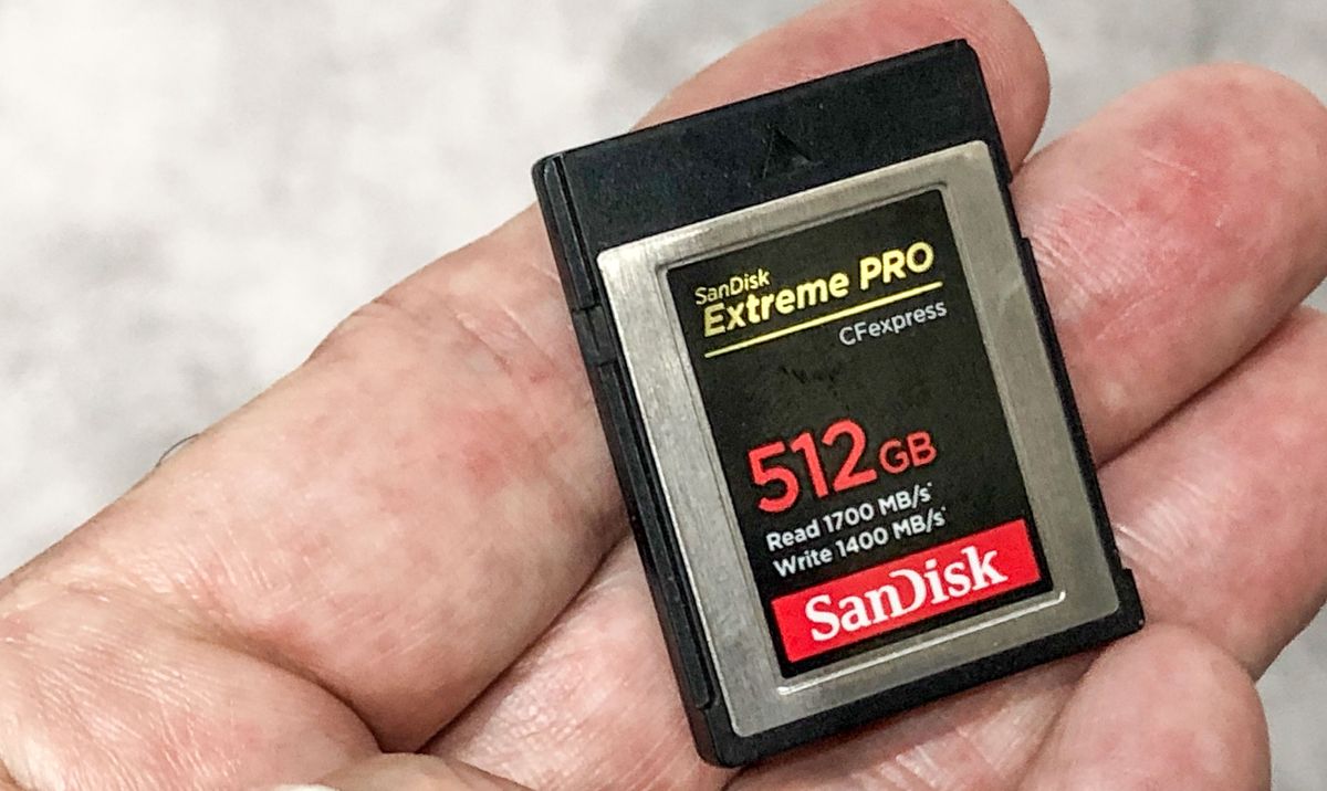 CFexpress cards are here! Canon is first to use SanDisk's superfast memory cards