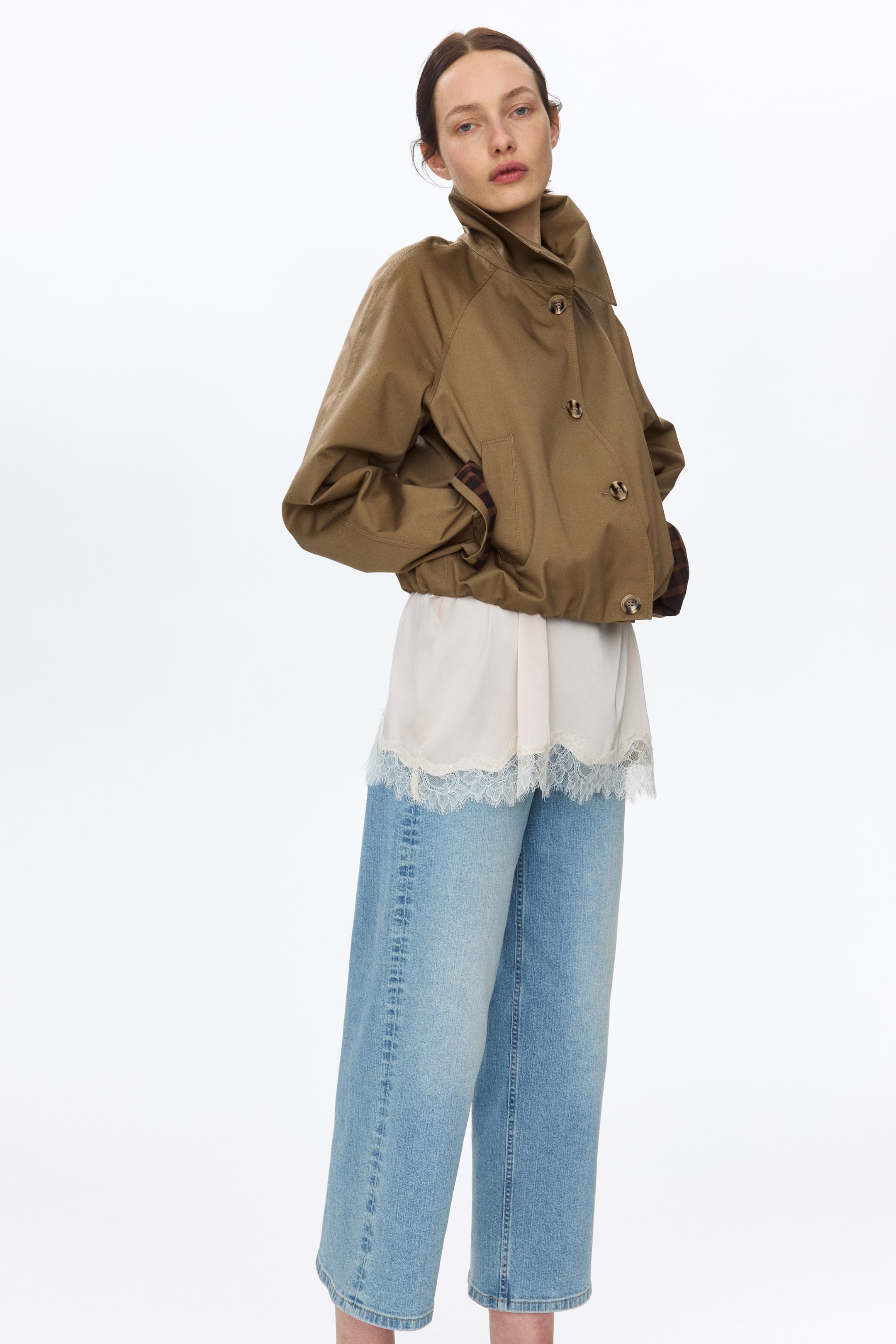 Wide High Waist Ankle Jeans