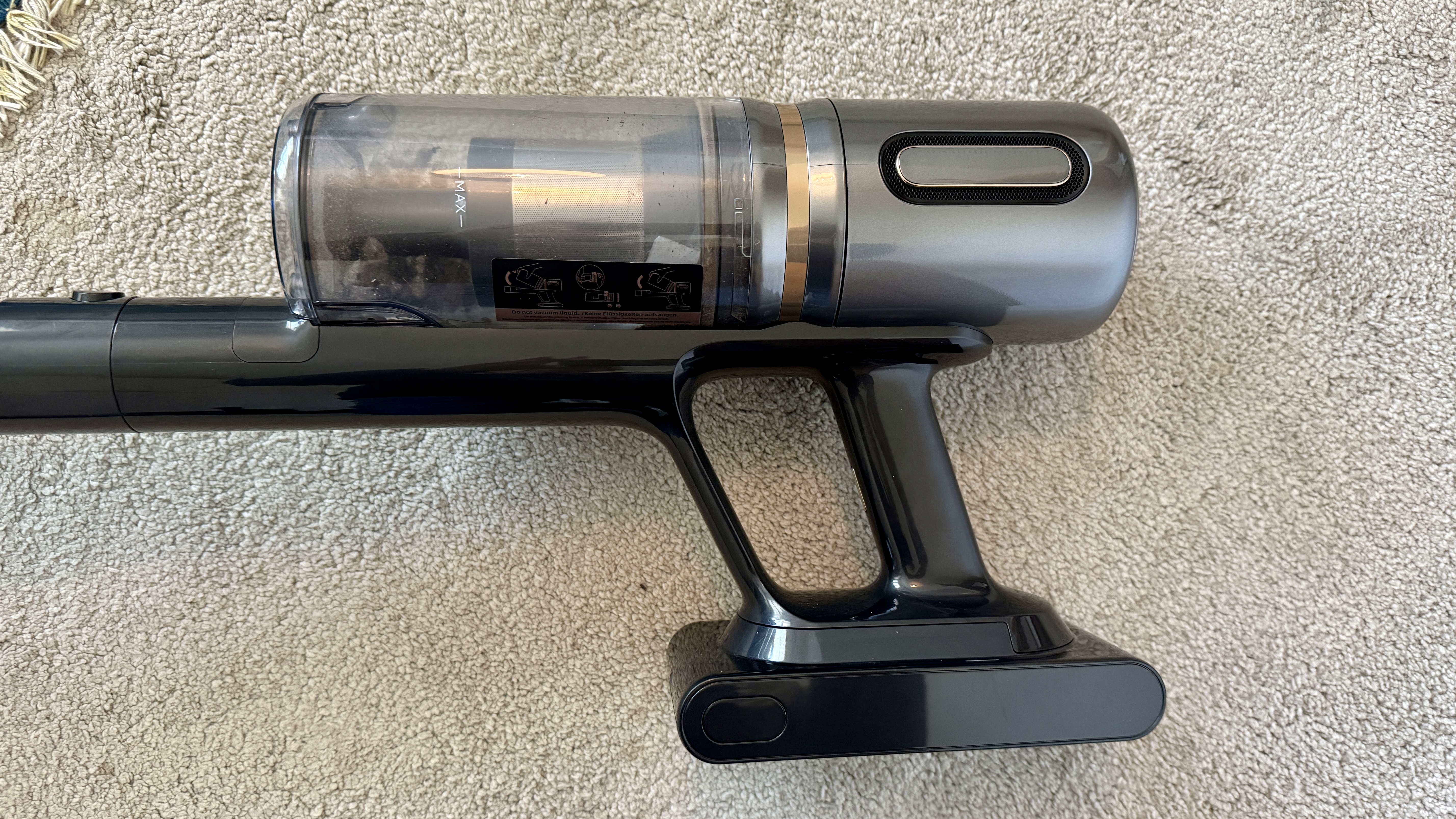 Close up of motor section on Dreame V20 Pro vacuum