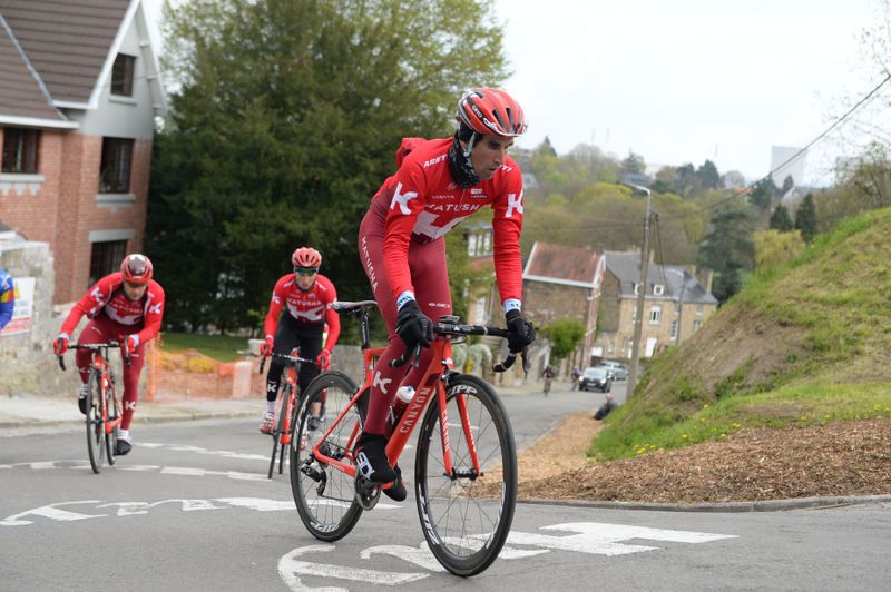 Alberto Losado (Katusha) stretching his legs