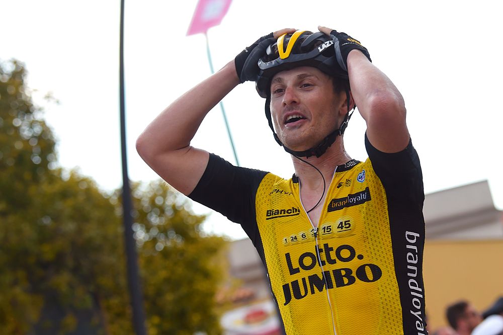 Enrico Battaglin (LottoNL-Jumbo) wins stage 5 at the Giro d'Italia