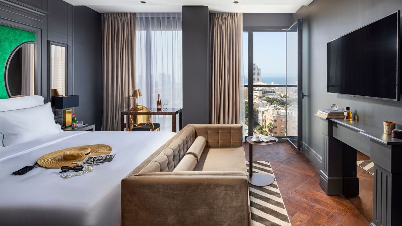 bedroom at Debrah Brown hotel, one of the best in israel