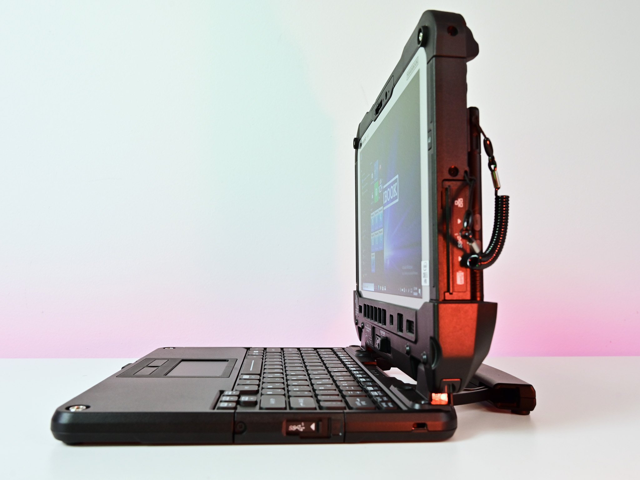 Panasonic Toughbook G2 Review The Most Rugged Modular Pc In Existence