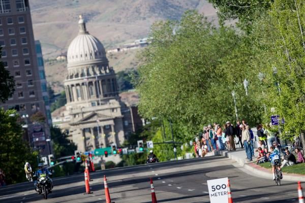 Riders come and go on Capitol Boulevard