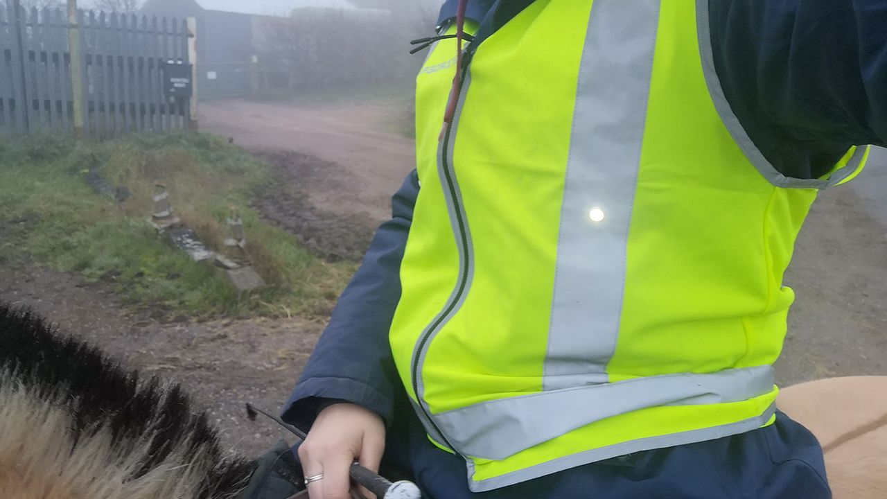 Vizirider Hi Vis Vest from side