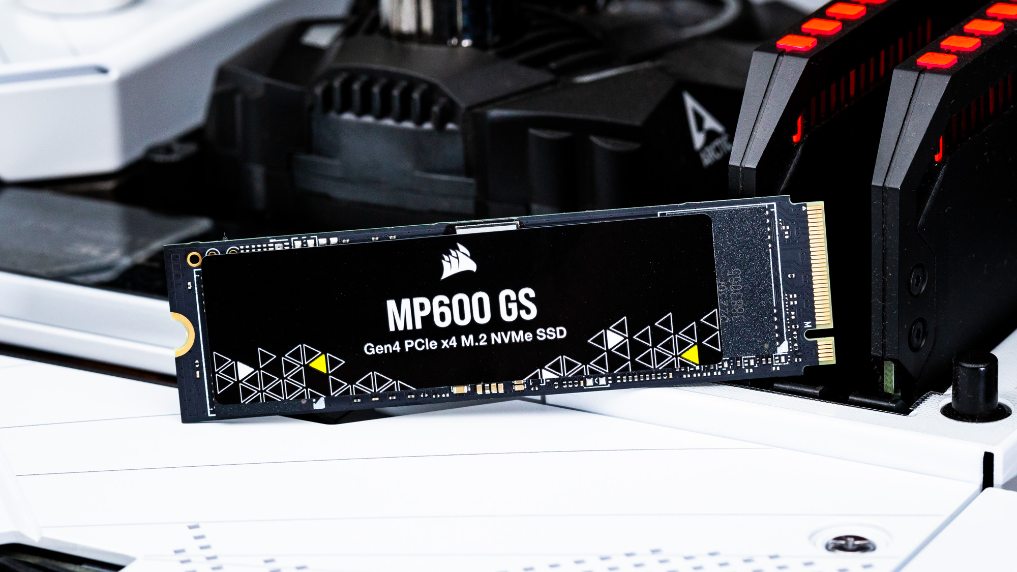 MP600 GS 2TB PCIe 4.0 (Gen 4) x4 NVMe M.2 SSD