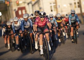Maggie Coles-Lyster leads DNA Pro Cycling team in criterium racing