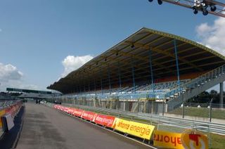 The finishing chute for the Vuelta's prologue in Assen. Expect to see a sea of orange in the stands on Saturday.