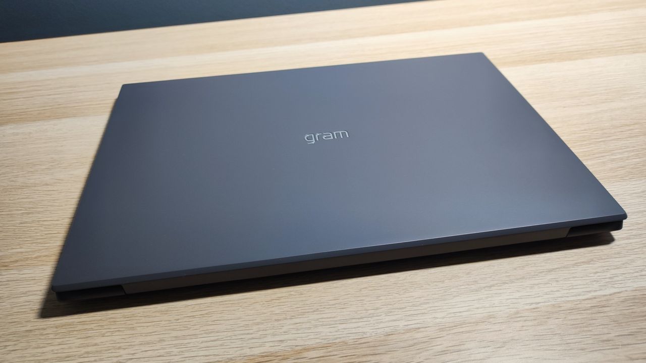 LG Gram 17 2023