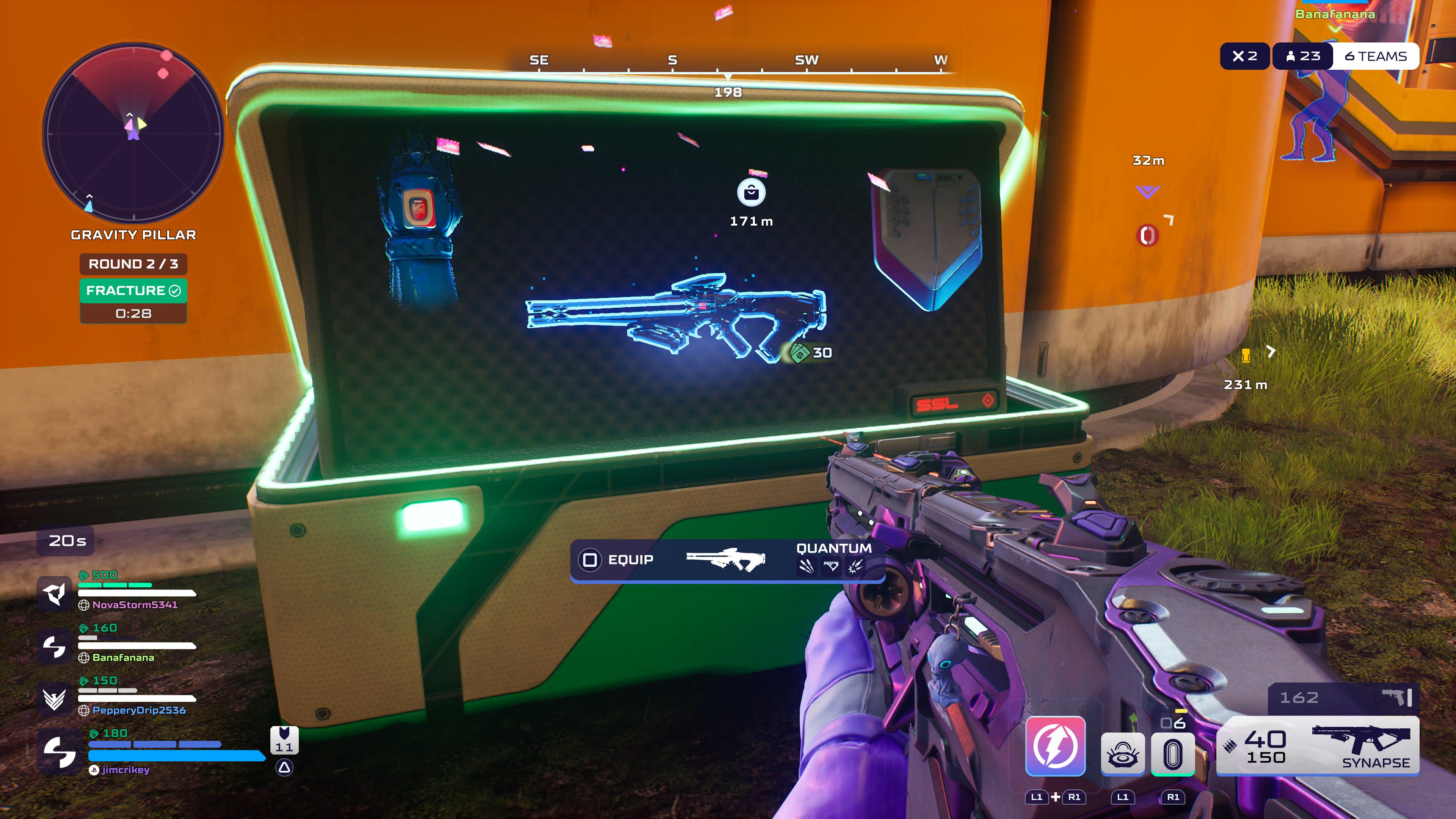Looting a crate in Splitgate 2