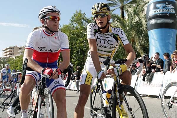 Czech champion Martin Mares (PSK Whirlpool-Author) with Peter Velits (HTC Columbia)