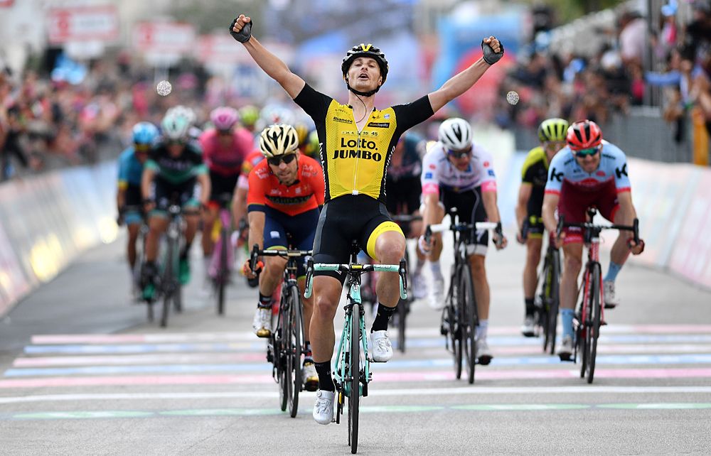 Enrico Battaglin (LottoNL-Jumbo) wins stage 5 at the Giro d'Italia