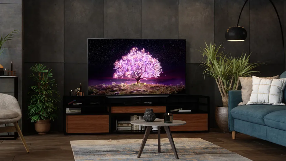 Khen thì nhiều nhưng mới chỉ có 10 người chịu mua chiếc TV OLED có thể cuộn lại của LG - Ảnh 3.