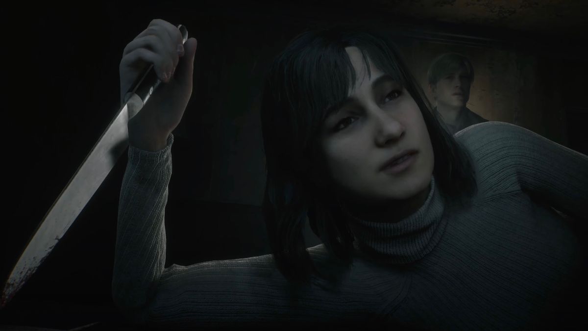 Angela holds a knife in Silent Hill 2 remake