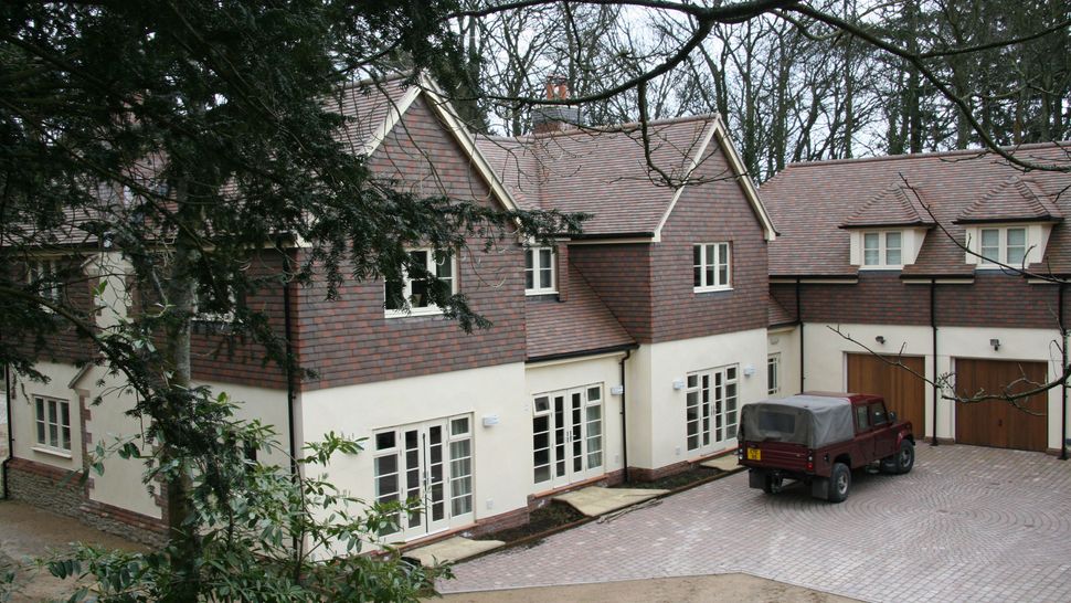 Tile Hanging: A Guide to Cladding a Home with Tiles | Homebuilding