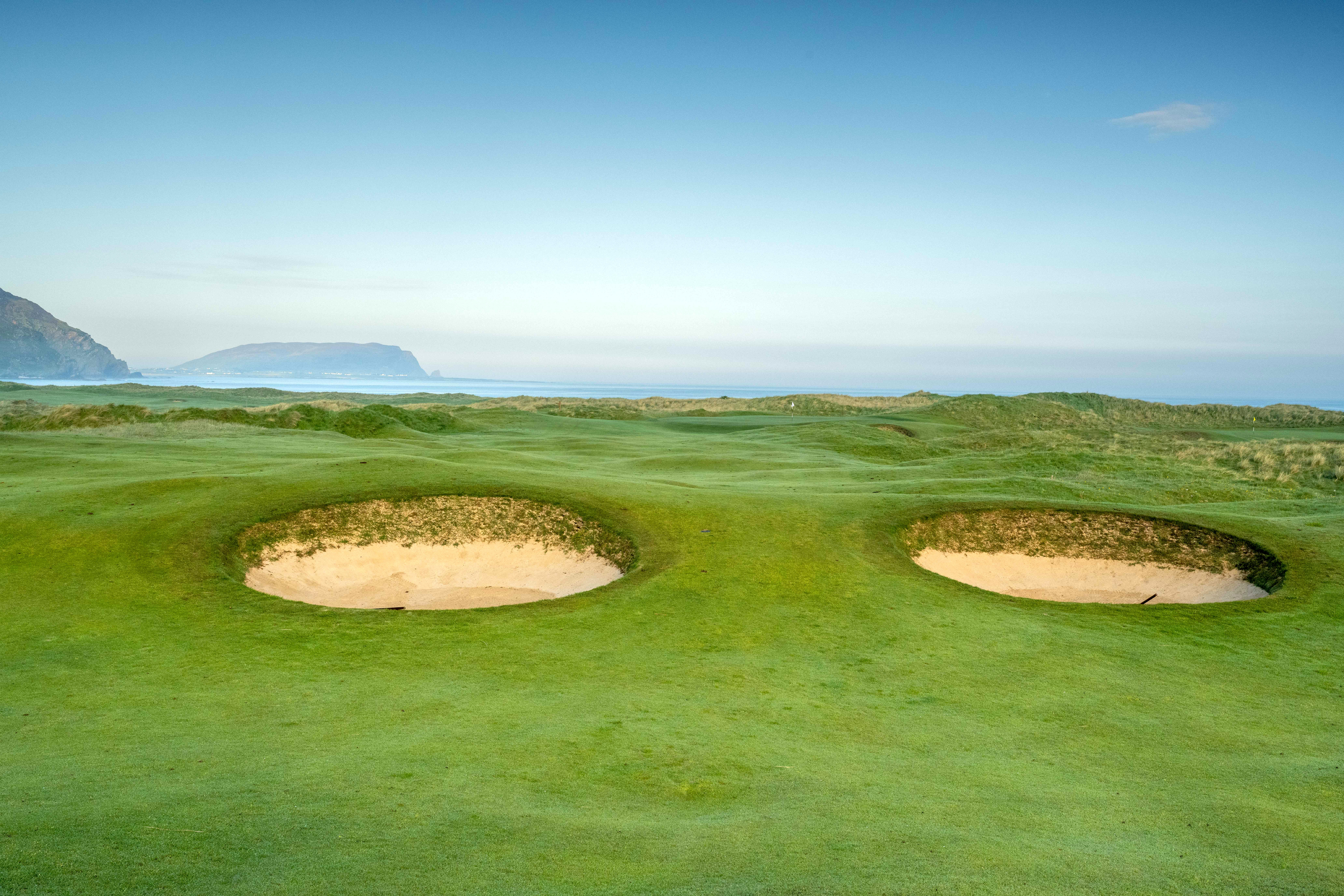 The approach to the 3rd green at Ballyliffin Old