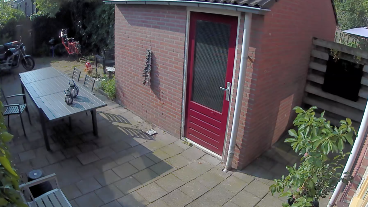 Arlo Pro 4
