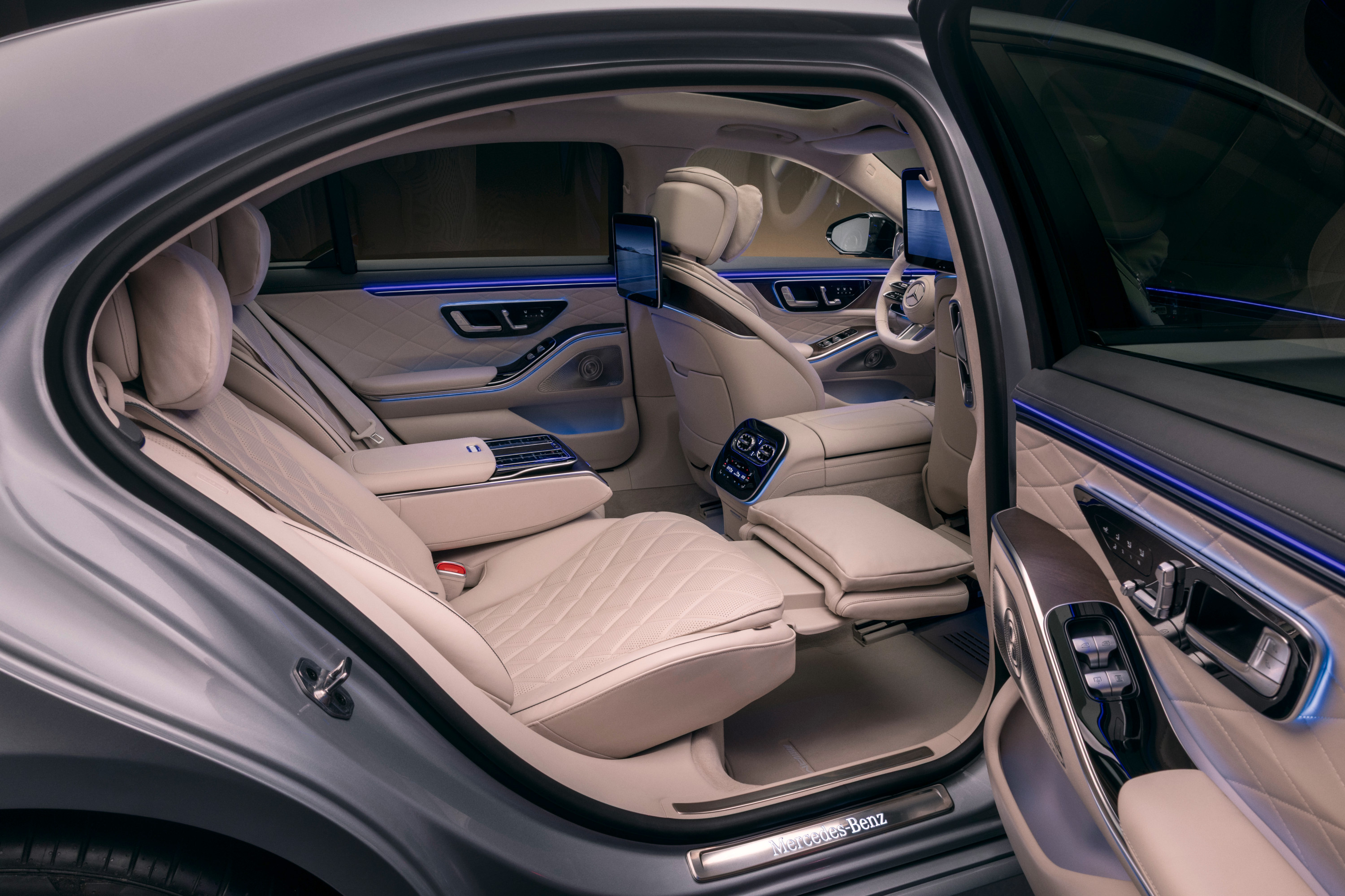 There are first class amenities in the S-Class rear seats